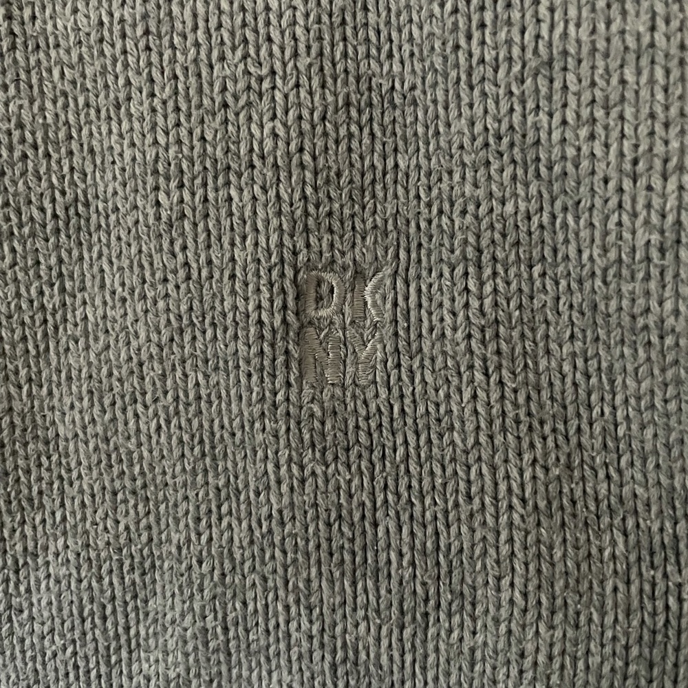 grey pullover - Picture 3 of 4